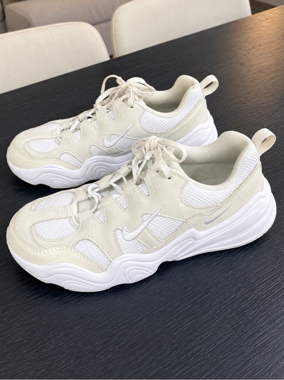 Nike Tech Hera Women’s Sneakers Light Orewood Cream White
